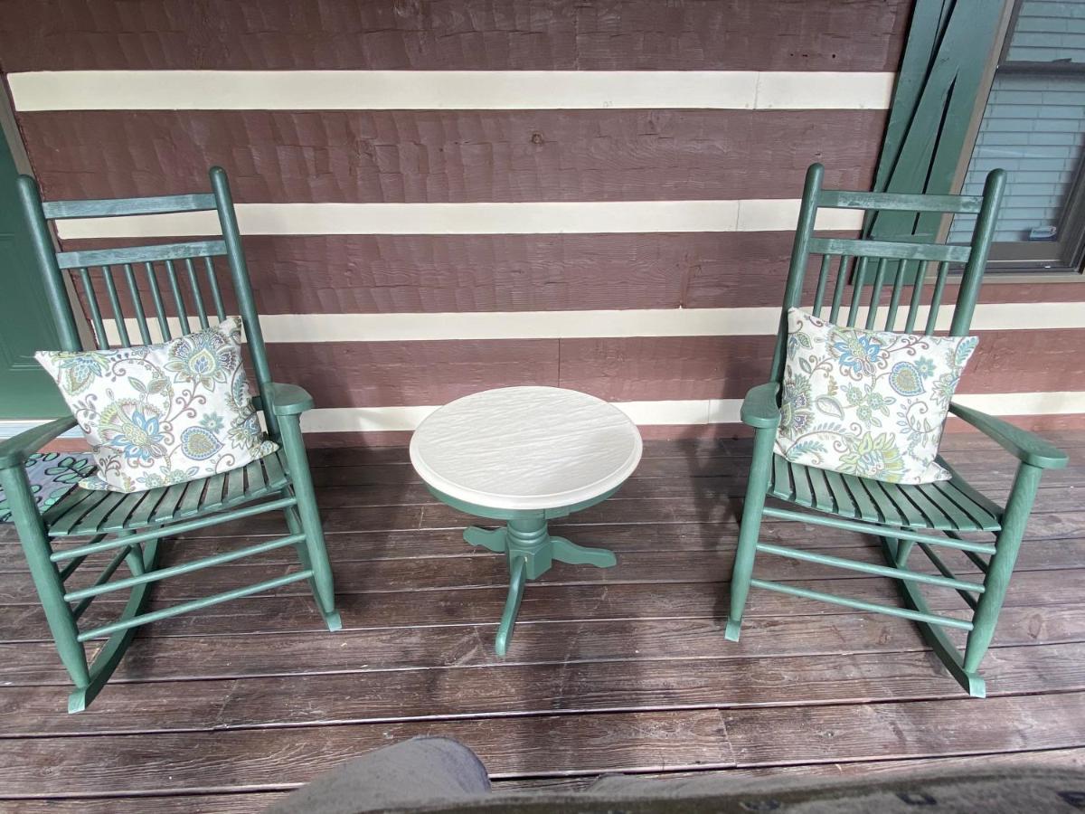 On Dolly Time 1 Mile From Dollywood Villa Pigeon Forge Ngoại thất bức ảnh